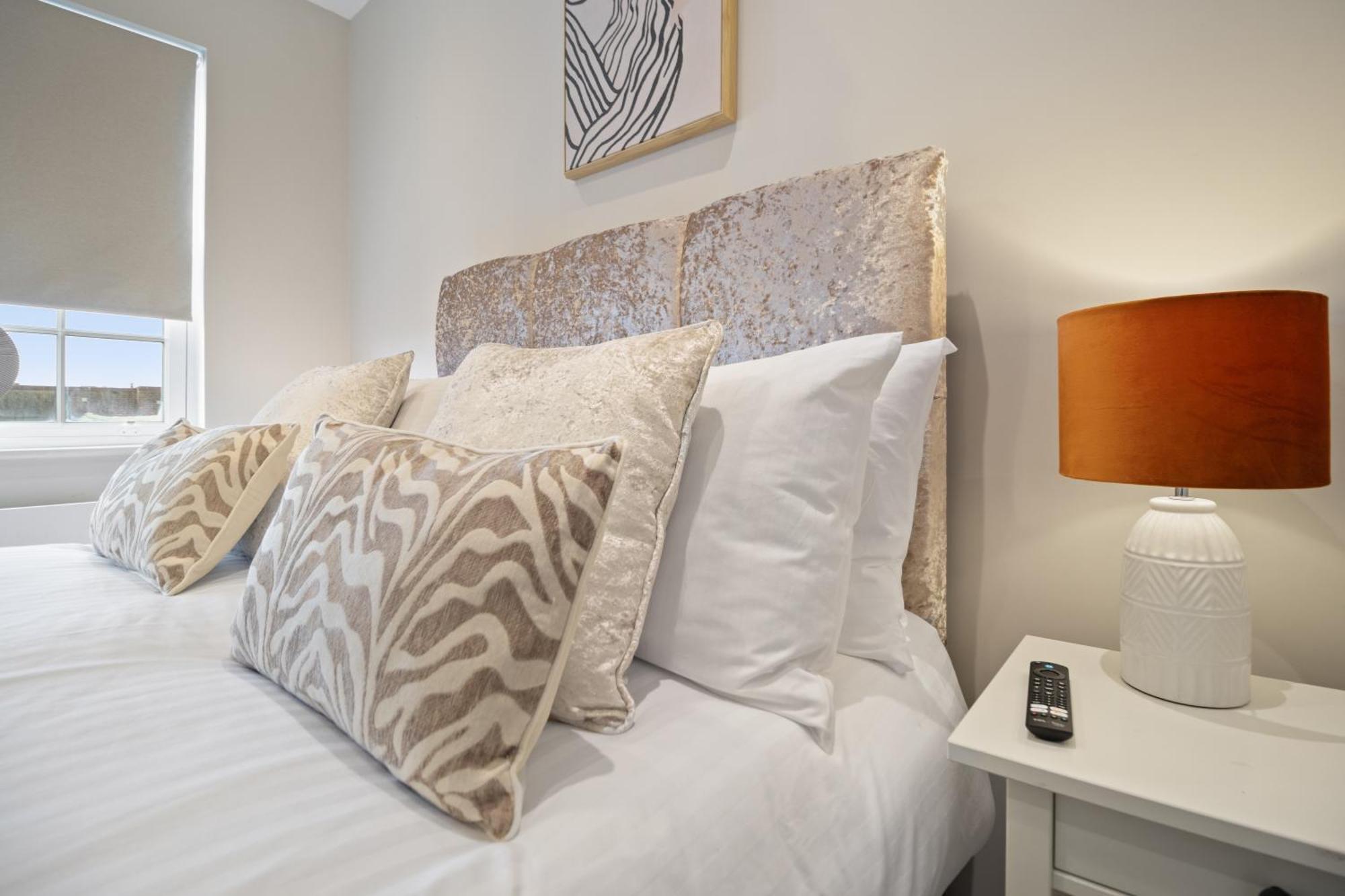 Whiskawaystays - Victoria House - Apartment 6 Worcester Dış mekan fotoğraf